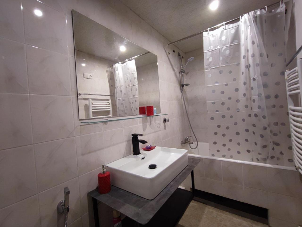 יירבאן Apartments On Sayat-Nova 14 מראה חיצוני תמונה